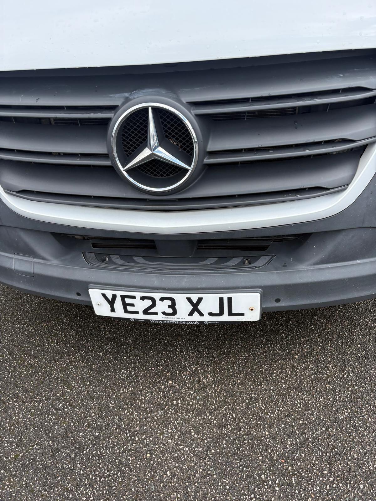 Mercedes-Benz Sprinter